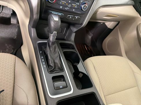 Used 2017 Ford Escape SE FWD image 18