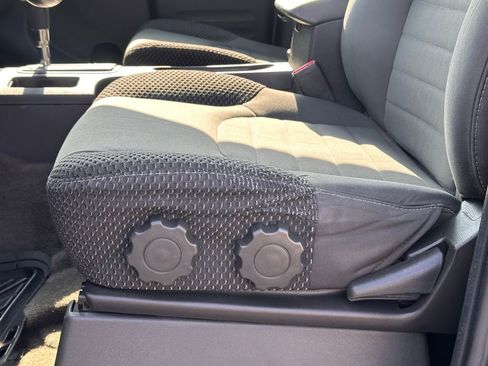 Used 2018 Nissan Frontier Desert Runner image 20