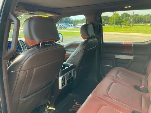 Used 2020 Ford F150 King Ranch w/ Equipment Group 601A Luxury AWD/4WD image 21
