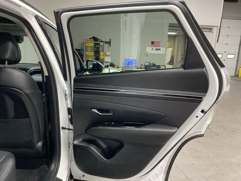 Used 2023 Hyundai Tucson Limited image 26
