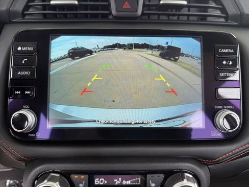 Used 2025 Nissan Versa SR w/ Trunk Package image 28