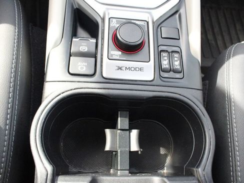Used 2022 Subaru Forester Premium w/ Popular Package #1 AWD/4WD image 41