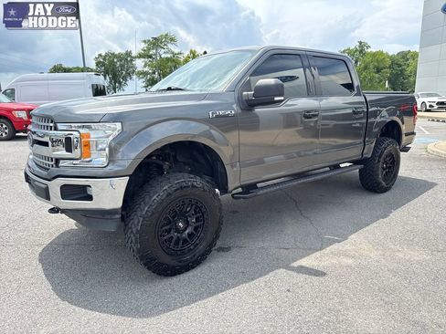 Used 2019 Ford F150 XLT w/ Equipment Group 302A Luxury AWD/4WD image 2