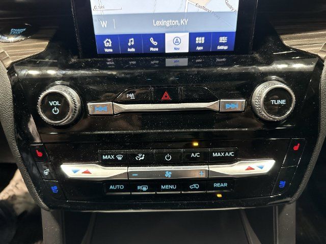 Used 2024 Ford Explorer Limited w/ Limited Technology Package AWD/4WD image 21