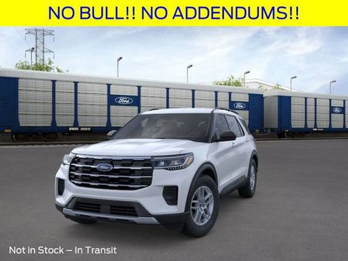 New 2026 Ford Explorer Active image 2