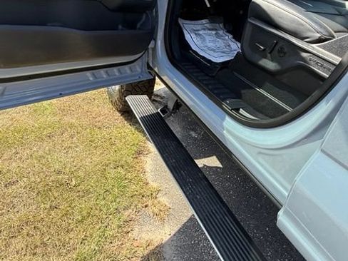 Used 2025 Ford F250 Lariat w/ Chrome Package AWD/4WD image 11