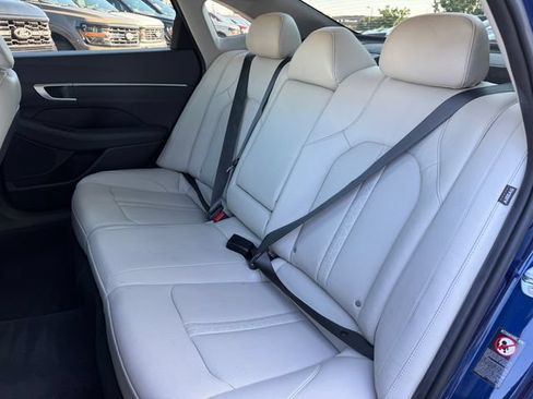 Used 2022 Hyundai Sonata Limited FWD image 16