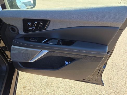 New 2026 Cadillac Optiq Luxury 1 image 6