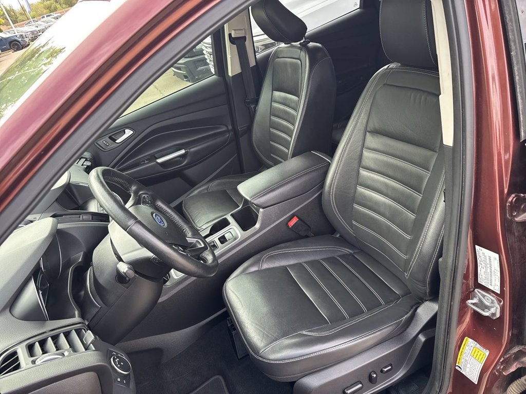 Used 2018 Ford Escape SEL AWD/4WD image 21