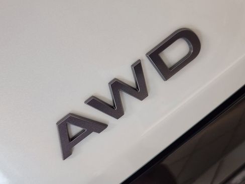 New 2026 Nissan Murano Platinum w/ Cargo Package AWD/4WD image 13