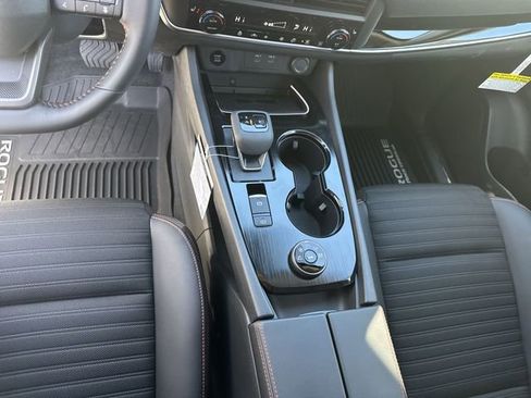 New 2026 Nissan Rogue SV image 23