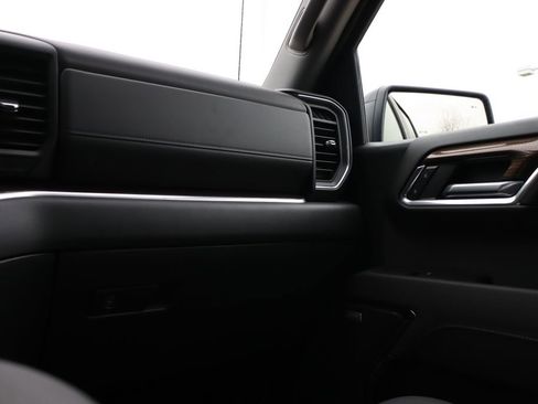 New 2026 Chevrolet Silverado 1500 LT Trail Boss w/ Safety Package image 44