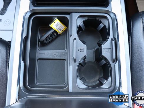 Used 2024 Ford F250 Lariat w/ Chrome Package image 29