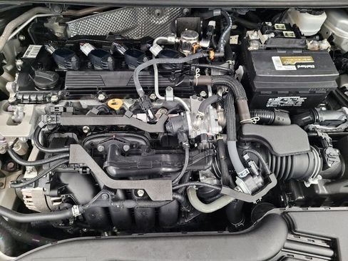 Used 2024 Toyota Corolla LE FWD image 30