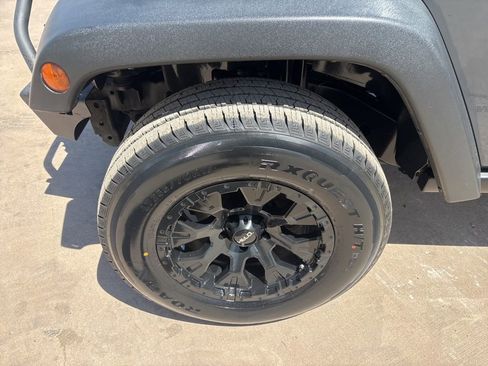 Used 2017 Jeep Wrangler Sport image 9