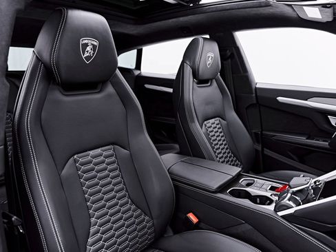 Used 2021 Lamborghini Urus AWD/4WD image 62