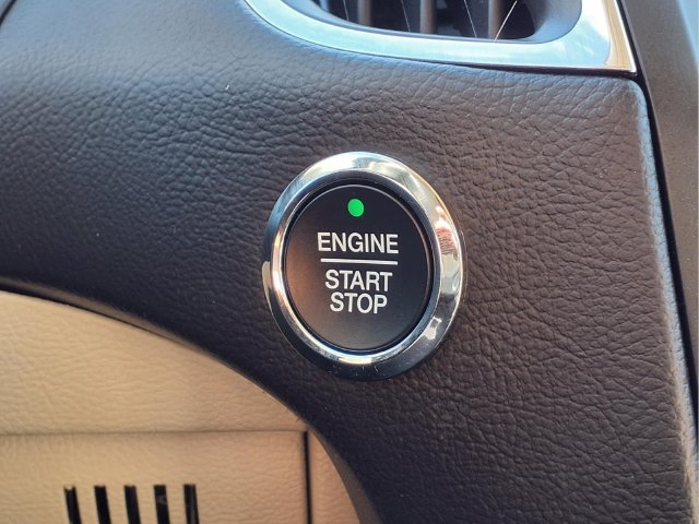 Used 2024 Ford Edge Titanium AWD/4WD image 24