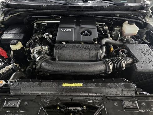 Used 2022 Nissan Frontier PRO-4X image 21