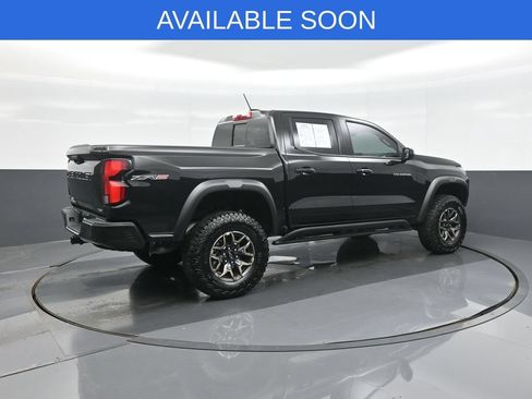 Used 2024 Chevrolet Colorado ZR2 w/ ZR2 Convenience Package III AWD/4WD image 7