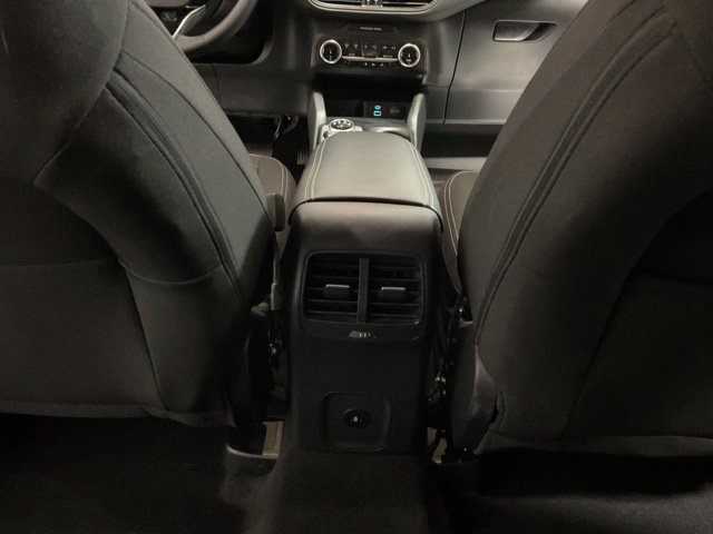 Used 2023 Ford Escape Active AWD/4WD image 32