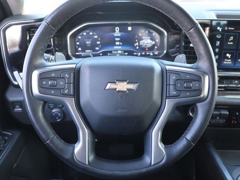 Used 2023 Chevrolet Silverado 1500 LT w/ Convenience Package II AWD/4WD image 15