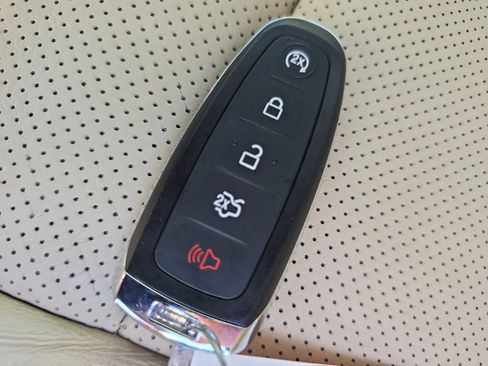 Used 2017 Ford Expedition Limited w/ Equipment Group 301A image 38