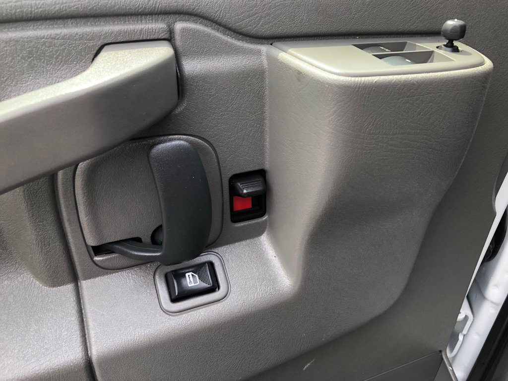 Used 2024 GMC Savana 2500 w/ Driver Convenience Package RWD image 18
