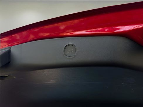 Used 2023 Tesla Model 3 Standard Range image 23