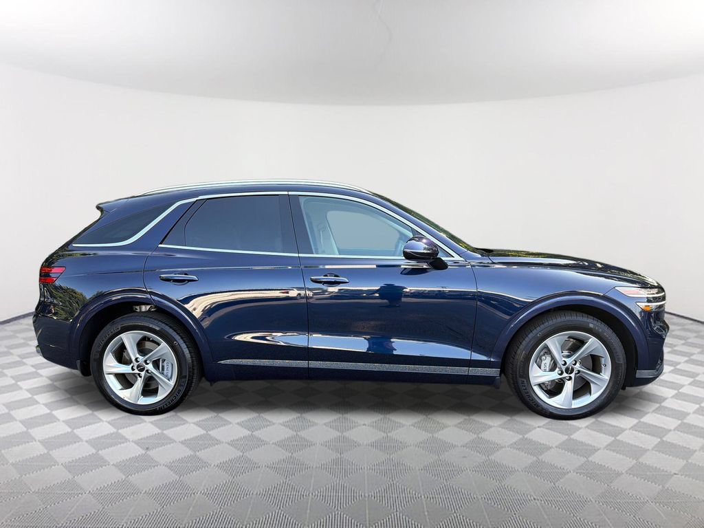 Used 2026 Genesis GV70 2.5T AWD/4WD image 4
