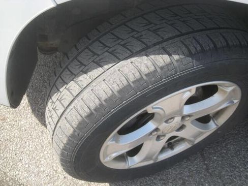 Used 2009 Suzuki XL7 Luxury image 30