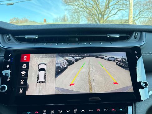 New 2026 Jeep Grand Cherokee Limited AWD/4WD image 13