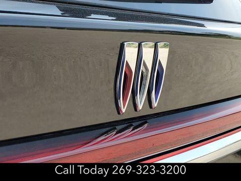 New 2026 Buick Enclave Preferred w/ Power Package image 33