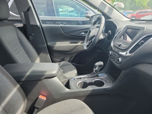 Used 2024 Chevrolet Equinox LT w/ LPO, Floor Liner Package image 9