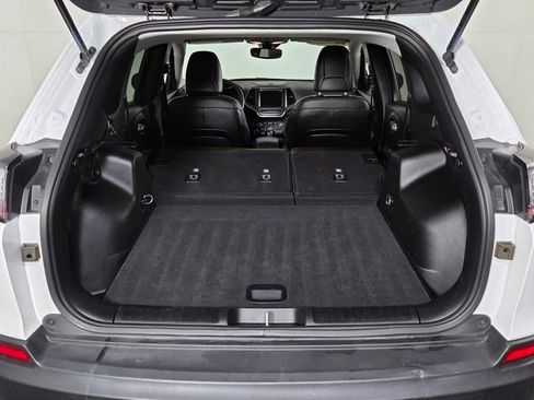 Used 2022 Jeep Cherokee Trailhawk w/ Trailer Tow Group image 11