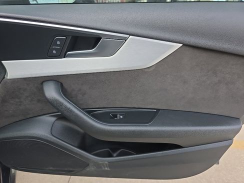 Used 2019 Audi S4 Premium w/ Convenience Package image 22