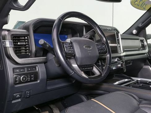 Used 2023 Ford F350 Platinum w/ Tremor Off-Road Package AWD/4WD image 20