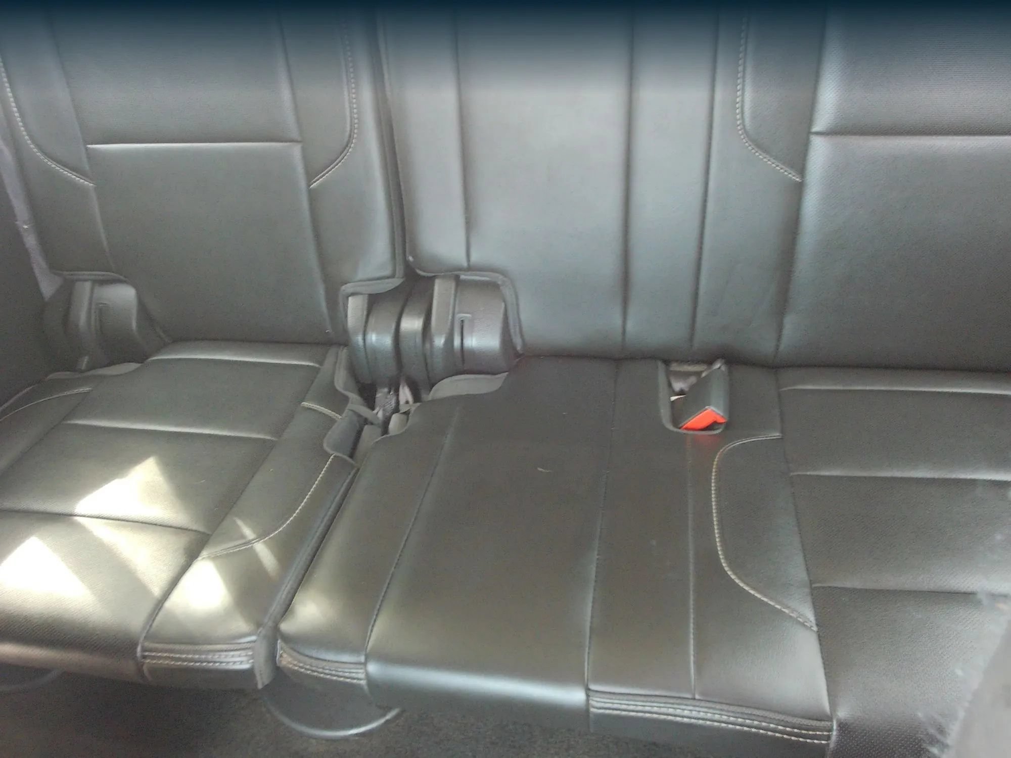 Used 2015 GMC Yukon XL Denali w/ Open Road Package RWD image 38
