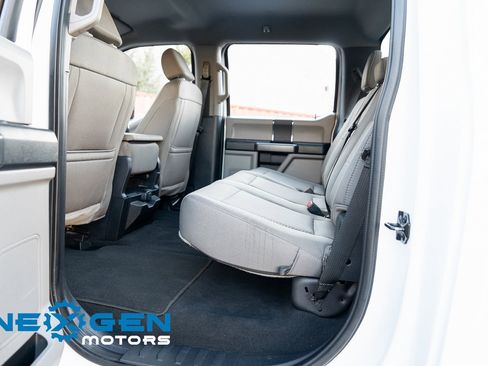 Used 2022 Ford F350 XLT image 36