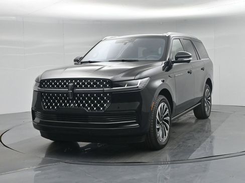 Used 2025 Lincoln Navigator Black Label AWD/4WD image 57