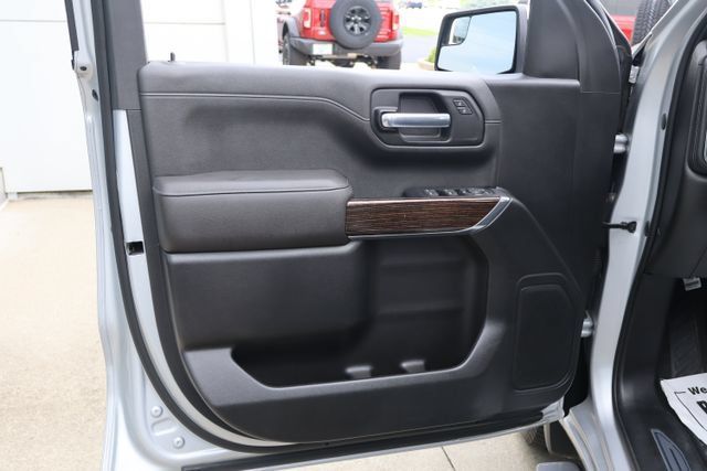 Used 2019 GMC Sierra 1500 SLE w/ SLE Value Package AWD/4WD image 15