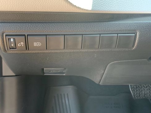 New 2026 Toyota Corolla SE FWD image 30