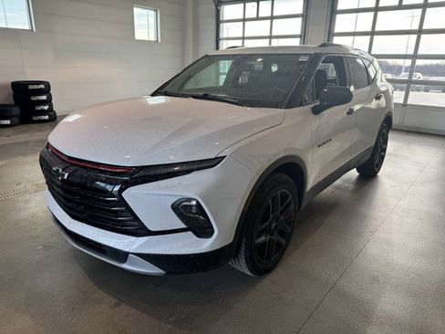 Used 2023 Chevrolet Blazer LT w/ Convenience Package image 1