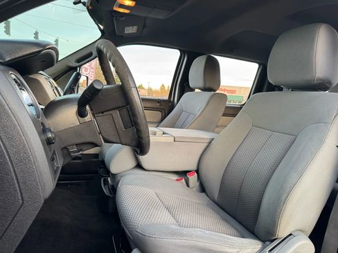 Used 2011 Ford F150 XLT w/ Off-Road Pkg image 19