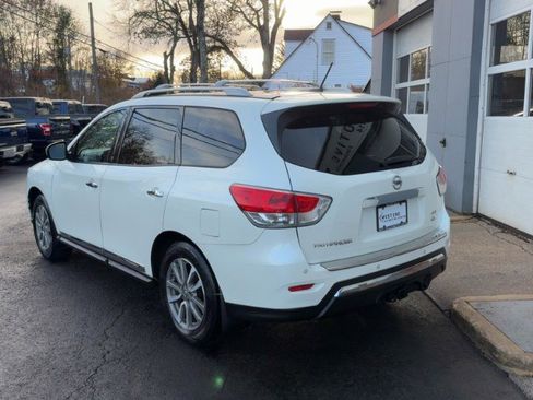 Used 2016 Nissan Pathfinder SL w/ SL Premium Package image 6