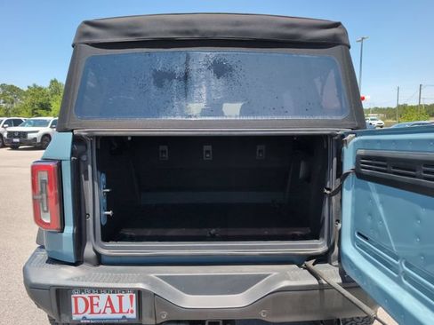 Used 2022 Ford Bronco Badlands AWD/4WD image 5