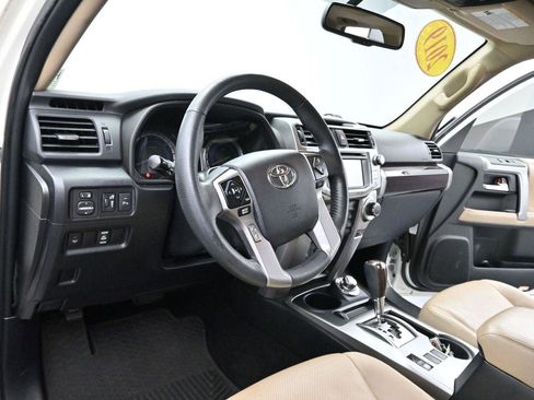 Used 2019 Toyota 4Runner Limited AWD/4WD image 18