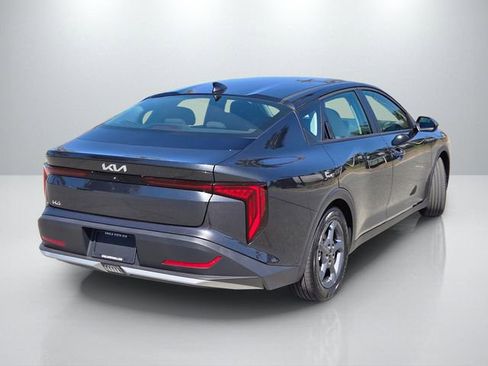 New 2026 Kia K4 FWD image 4