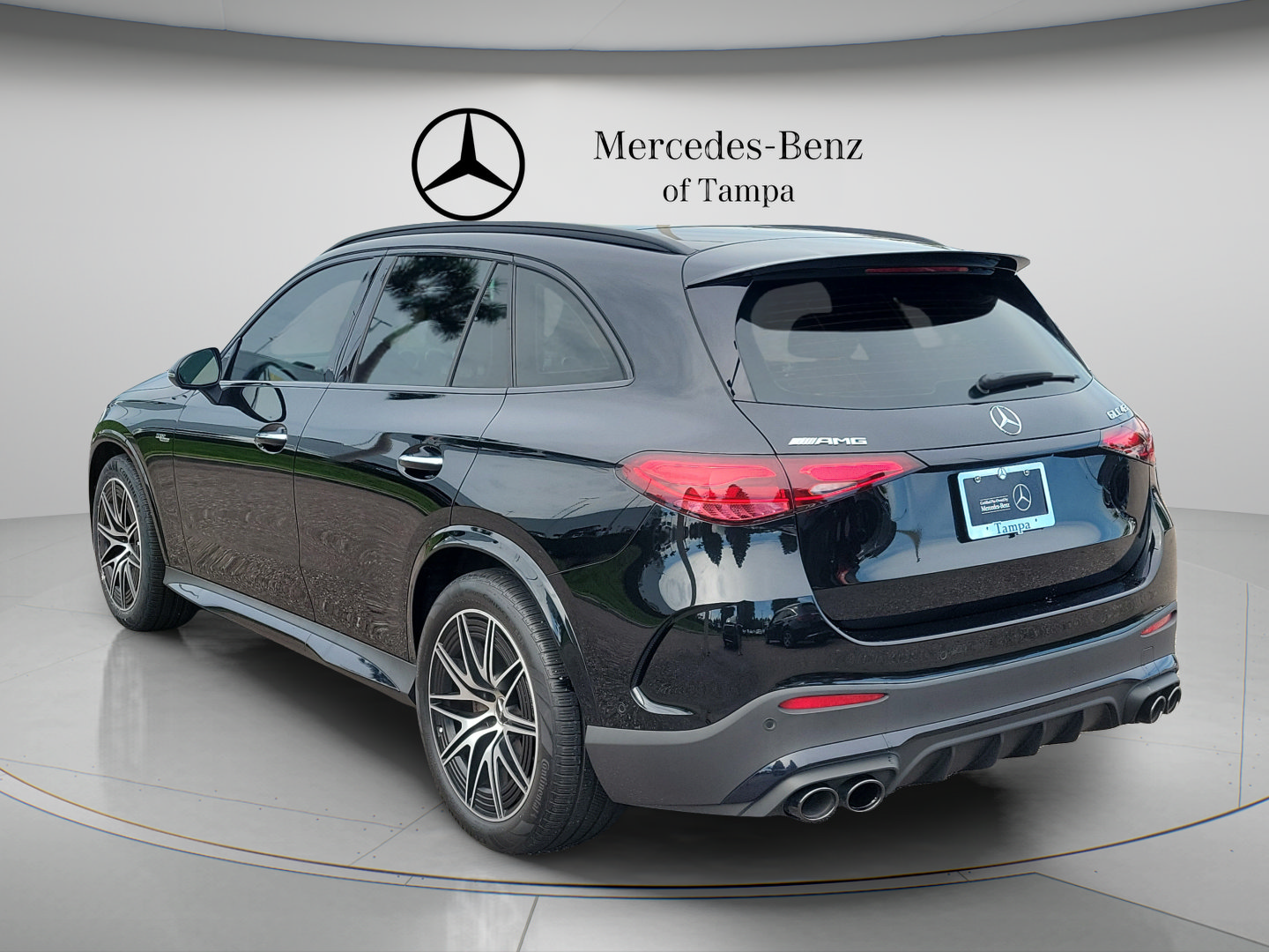 Certified 2024 Mercedes-Benz GLC 43 AMG 4MATIC image 2