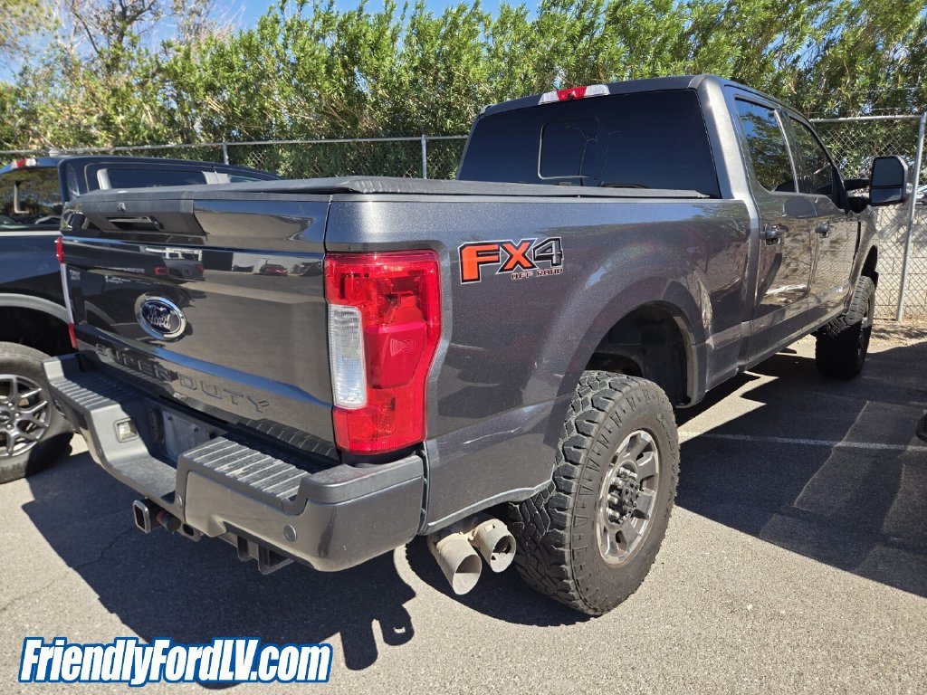Used 2019 Ford F350 Lariat w/ Lariat Ultimate Package AWD/4WD image 4