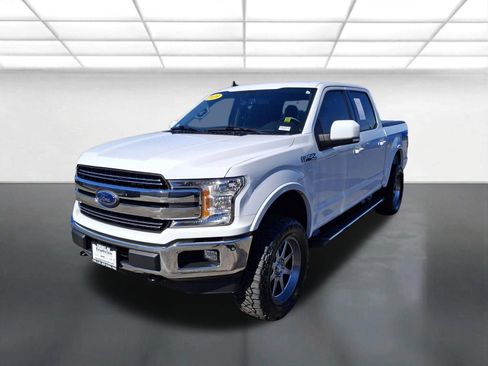 Used 2019 Ford F150 Lariat w/ Trailer Tow Package image 7